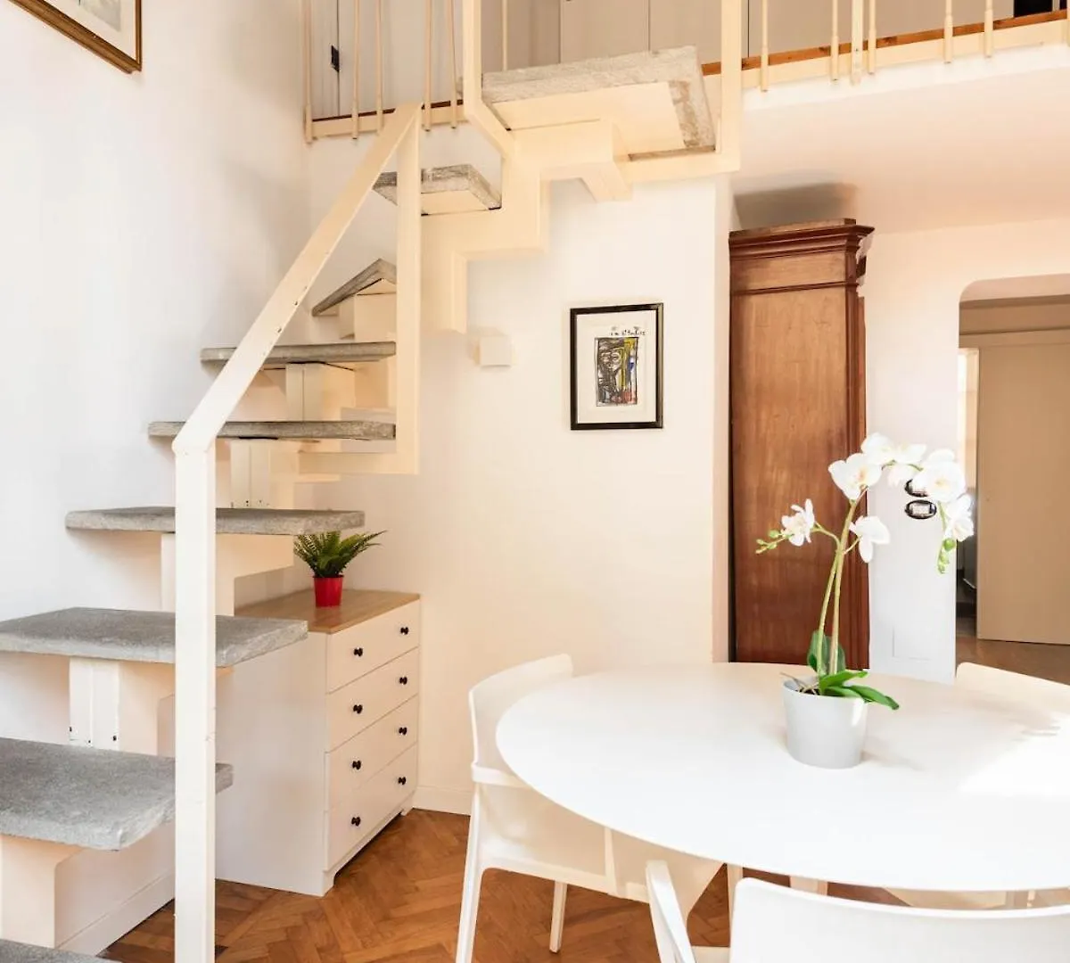 Brera Center Milano-The Art Of Living-Metro Apartment